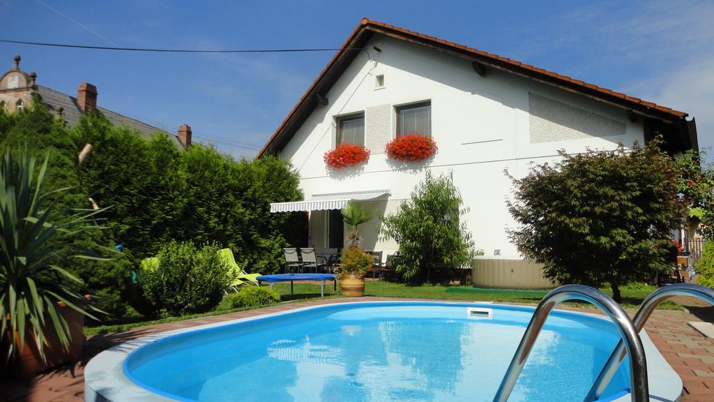 Horni Branna Holiday House Moravkovi מראה חיצוני תמונה